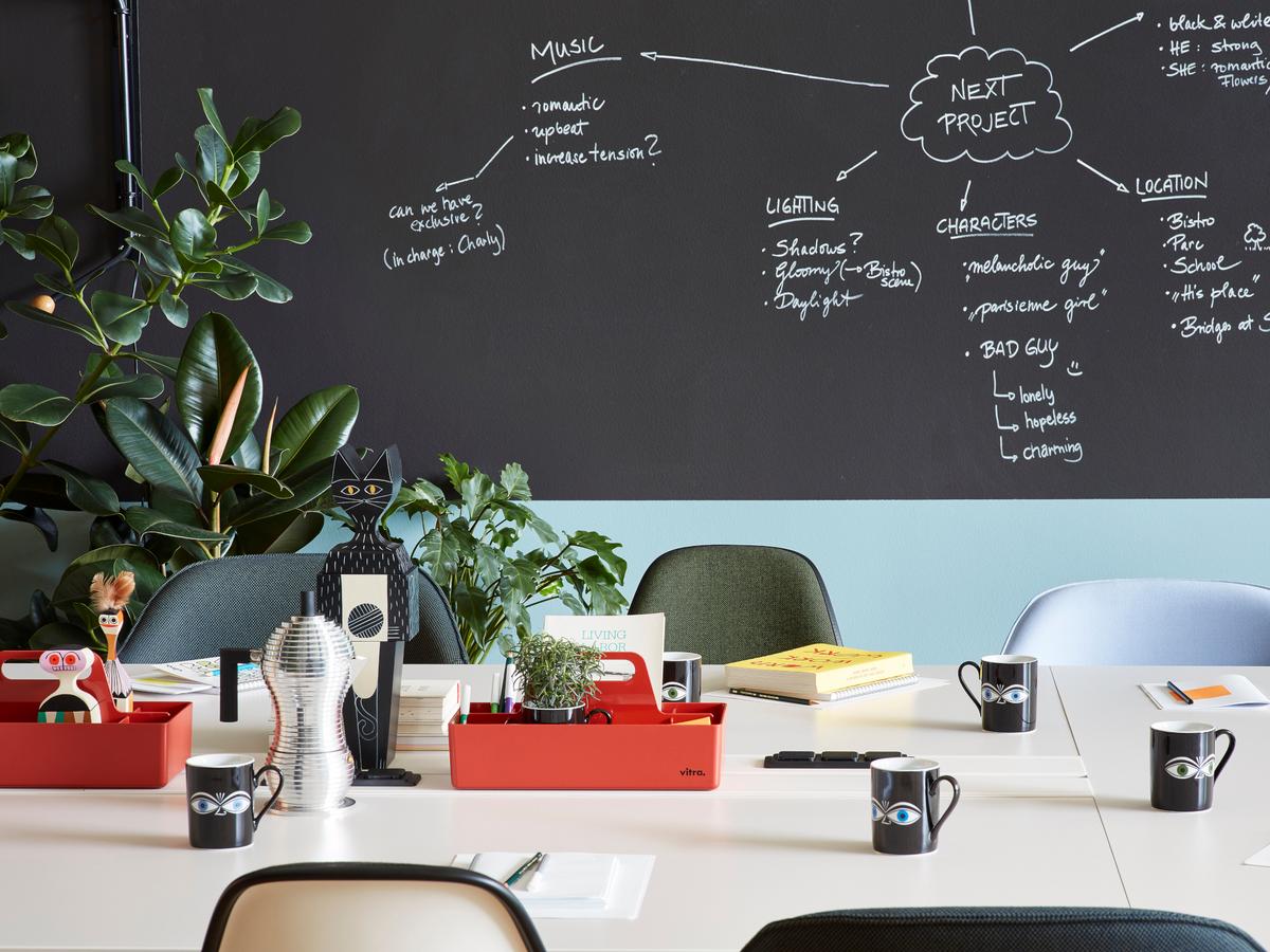 开云（中国） - 附件|饰品|办公家具|设计师家具|木娃娃 狗/猫